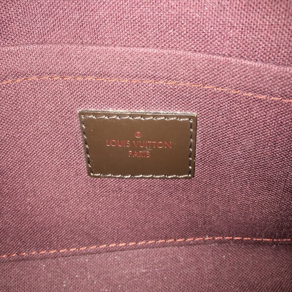 SOLD //Authentic Louis Vuitton Favorite PM in DE - Picture 8 of 8